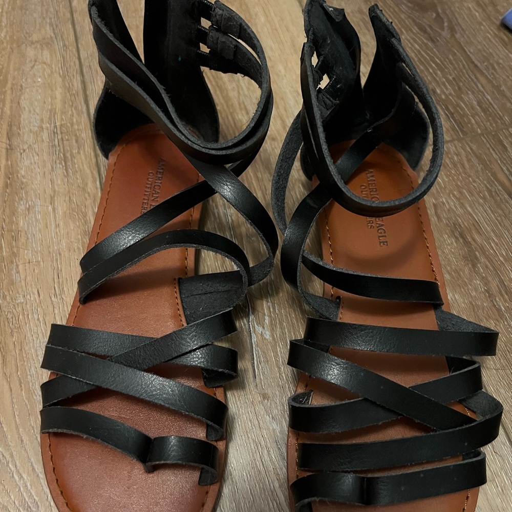 American eagle sandals